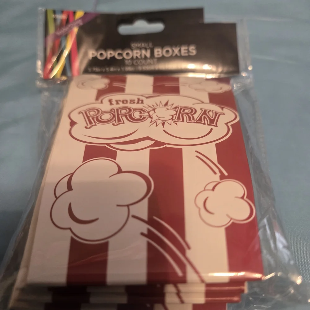 Popcorn/Chips /15 Small Sturdy Boxes Candy Party Movie  Cinema Birthday New